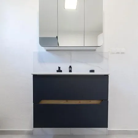 Dom wakacyjny Ferienhaus In Mit Grossem Garten - B61187 Ninski Stanovi